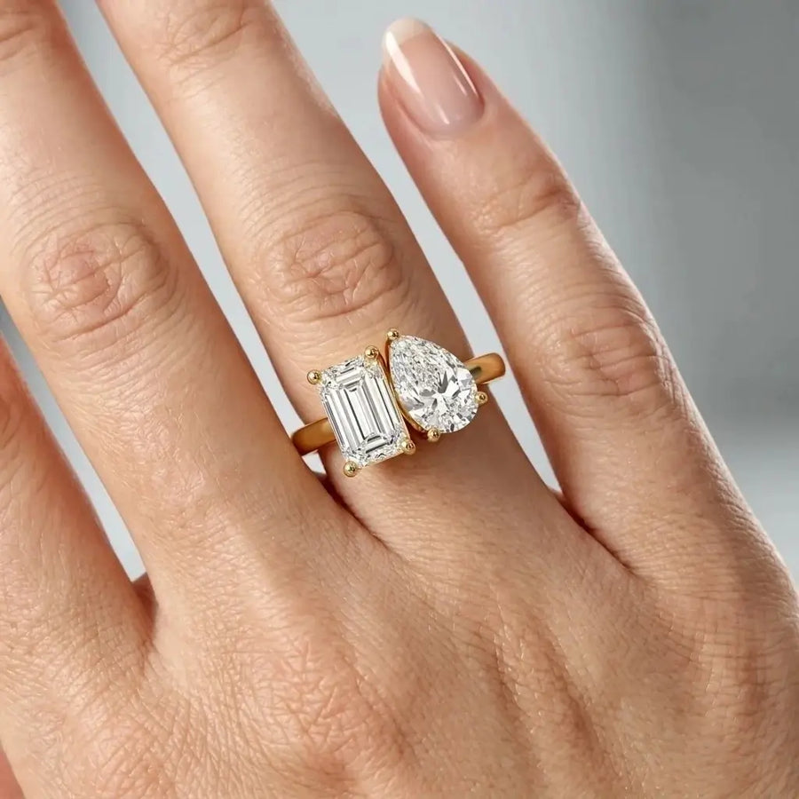 Toi et Moi engagement ring