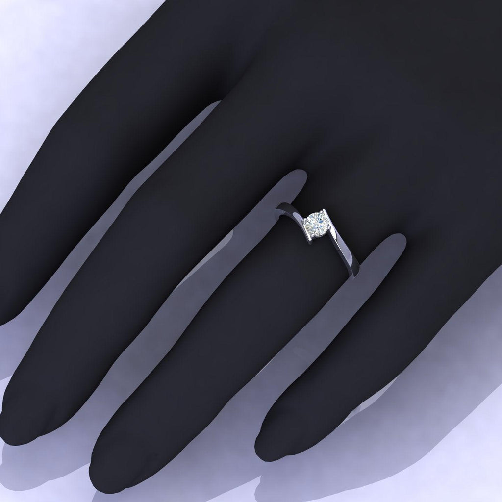 D/VVS 0.25 Carat Round Diamond Solitaire Engagement Ring - amadadiamonds