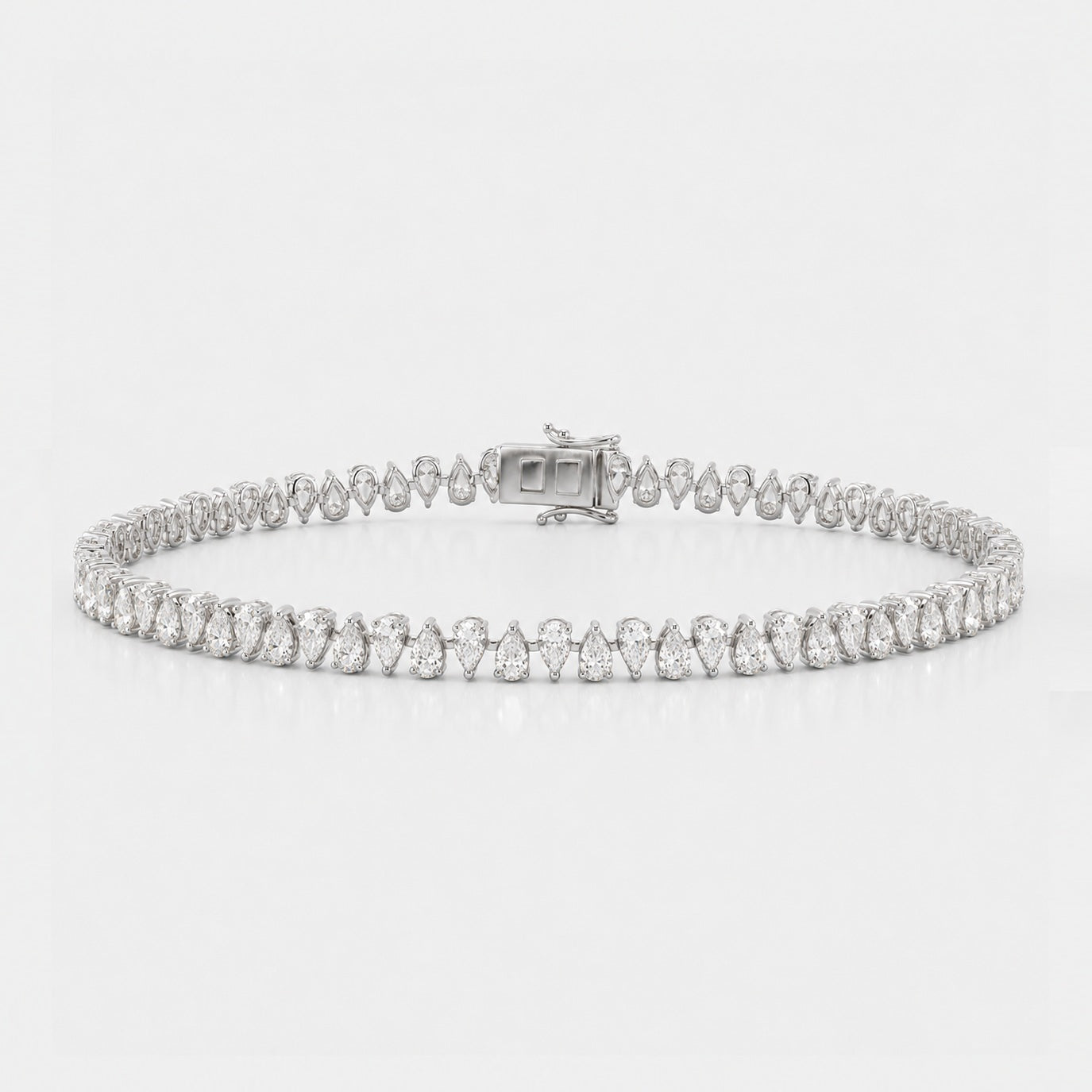 Zig-Zag Pear Lab-Grown Diamond Tennis Bracelet in Gold & Platinum (10–30ct)