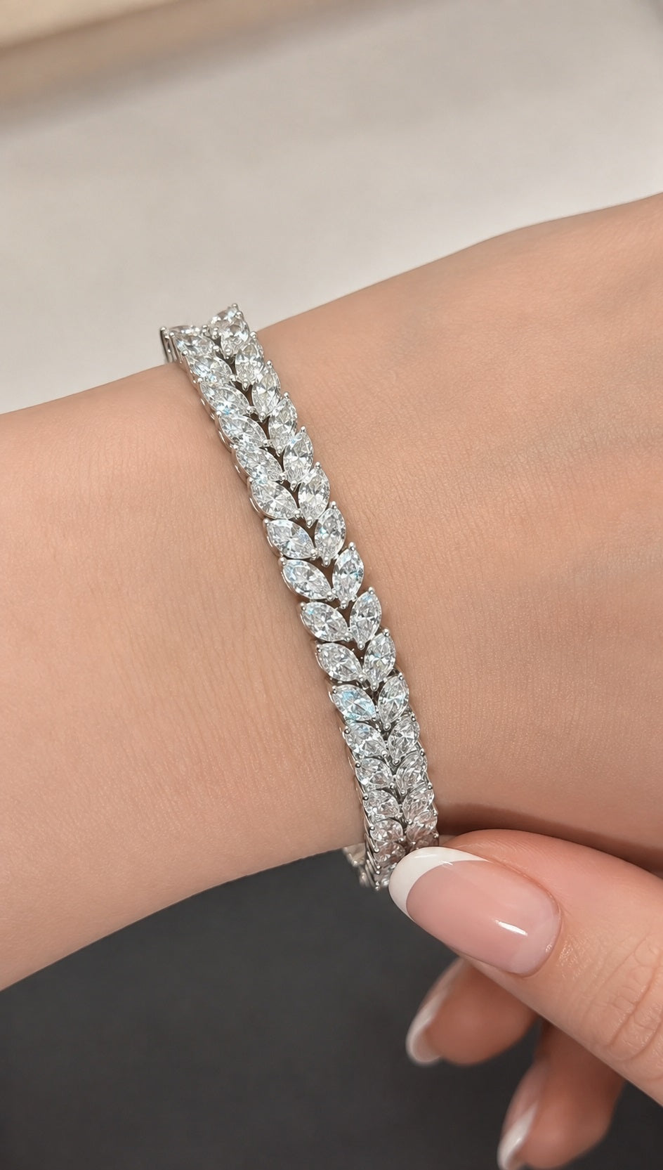 Classic Marquise Diamond 15.00 Carat Two Row Tennis Bracelet 9k'Gold