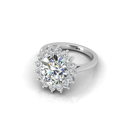 Sale ! 4.50CT G/VS IGI Certified Diamond Oval Cut Cluster Engagement Ring in Platinum