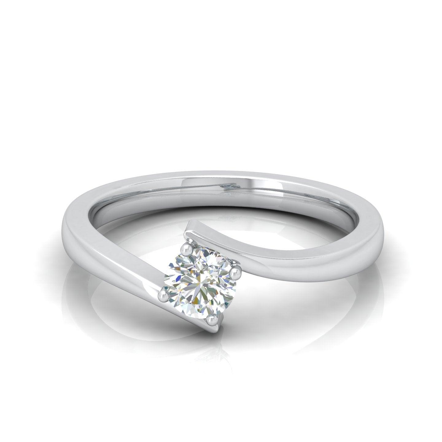 D/VVS 0.25 Carat Round Diamond Solitaire Engagement Ring - amadadiamonds