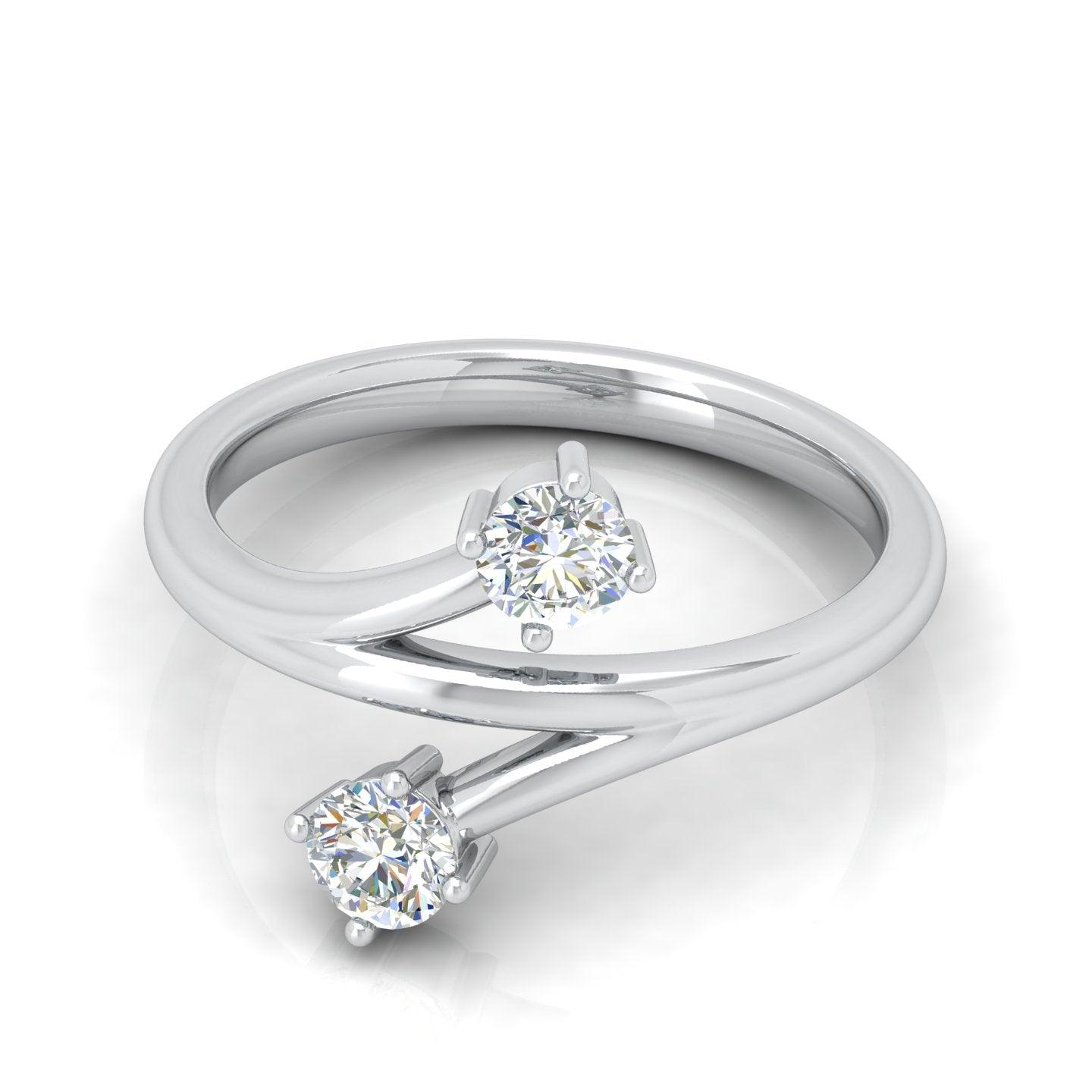 Round Diamond Engagement Ring