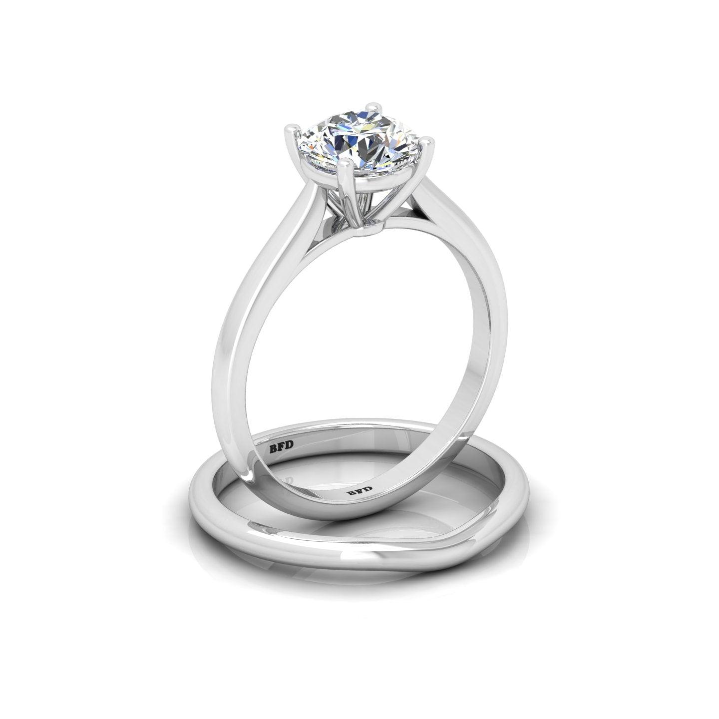Certified Round Diamond Solitaire Engagement Ring with Matching Band 1.00Carat E/VS