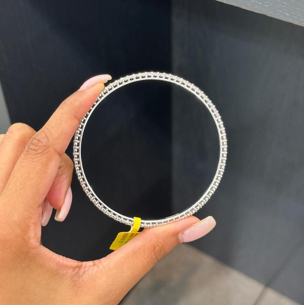 6.50CT D/VS Lab Grown Round Diamond Claw Set Tennis Bangle In 9k White Gold