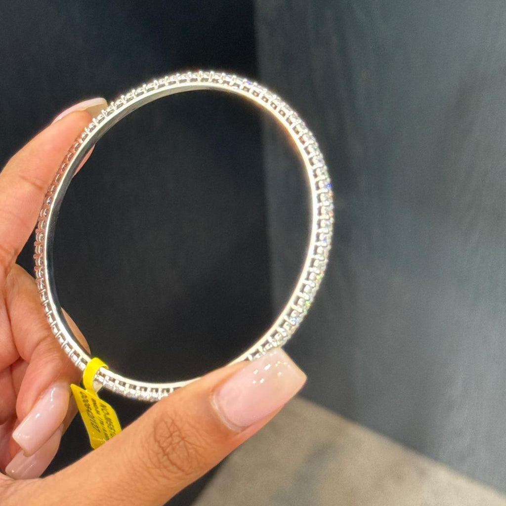 6.50CT D/VS Lab Grown Round Diamond Claw Set Tennis Bangle In 9k White Gold