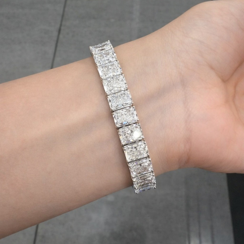 IGI Certified D/VS 51.94Ct Radiant Cut Lab Diamond Bracelet In Platinum 7.5in