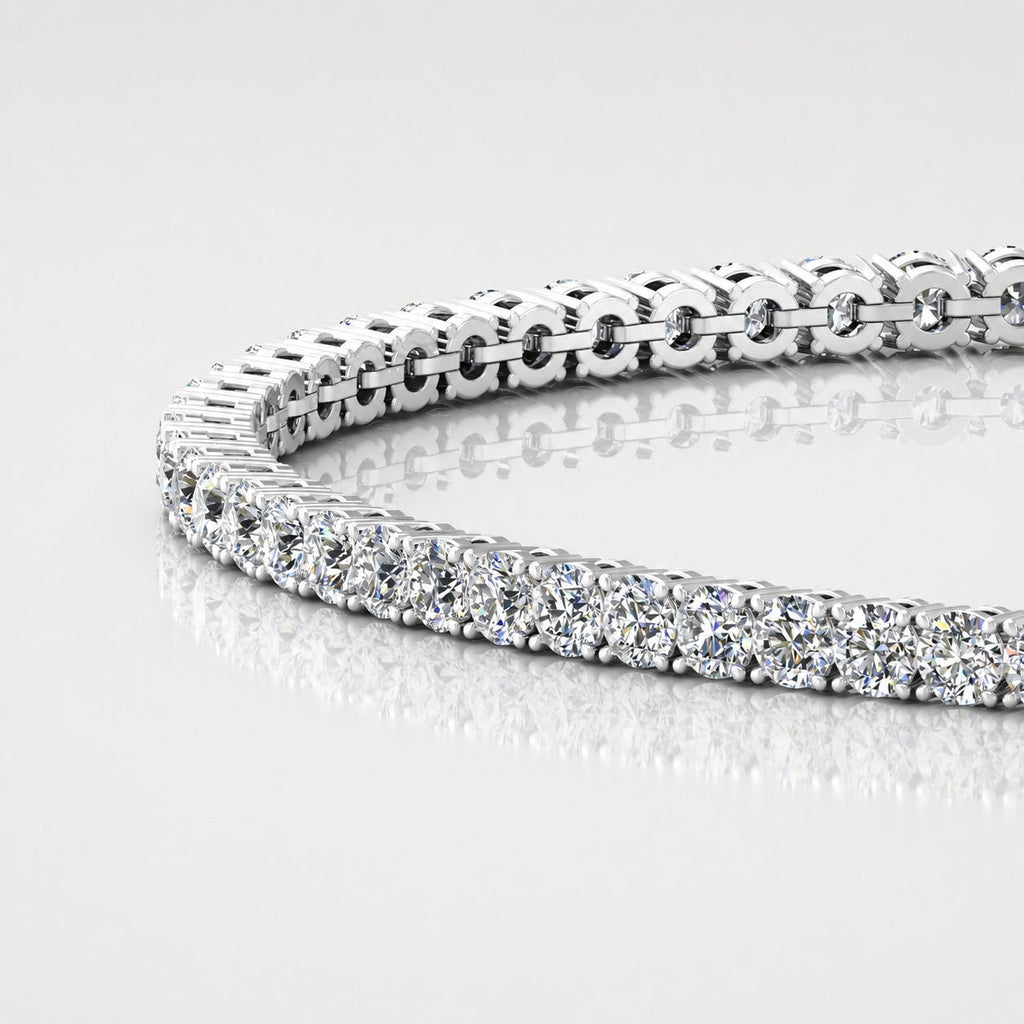 5.00ct Round Diamond Tennis Bracelet - 9k Gold (Angle View 5)
