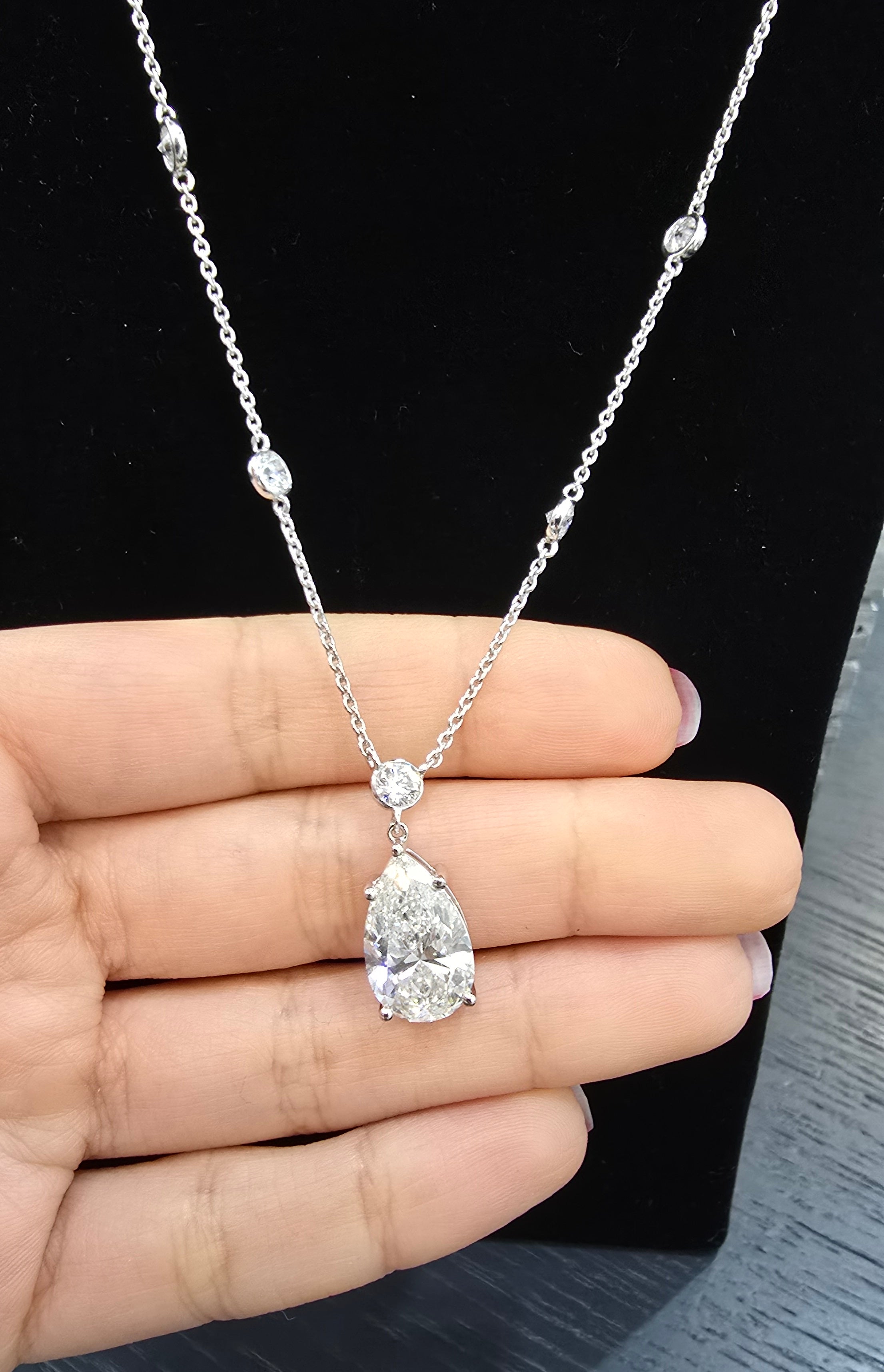 IGI Certified 9.00 Ct Pear Lab Grown Diamond Necklace in White Gold