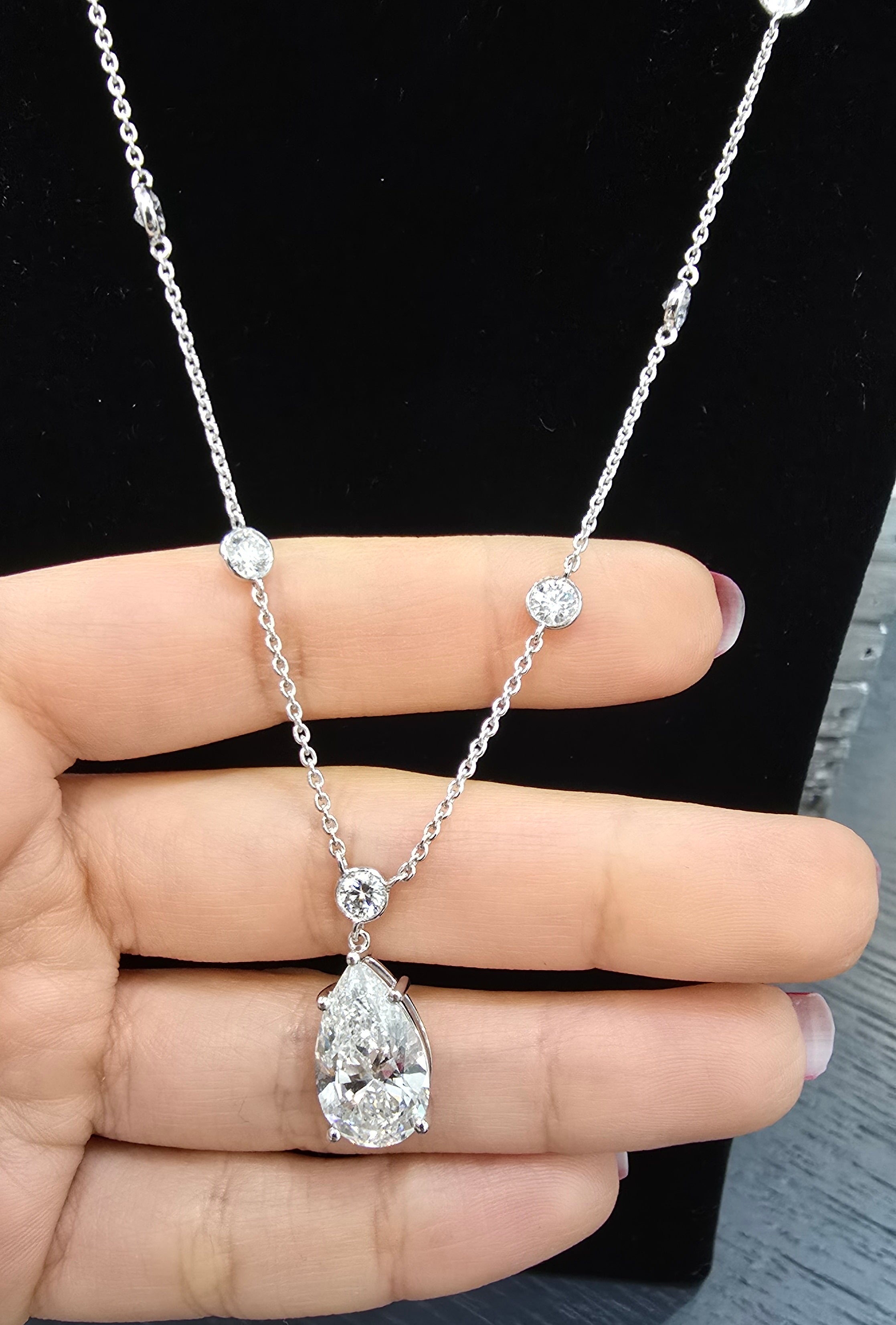 IGI Certified 9.00 Ct Pear Lab Grown Diamond Necklace in White Gold