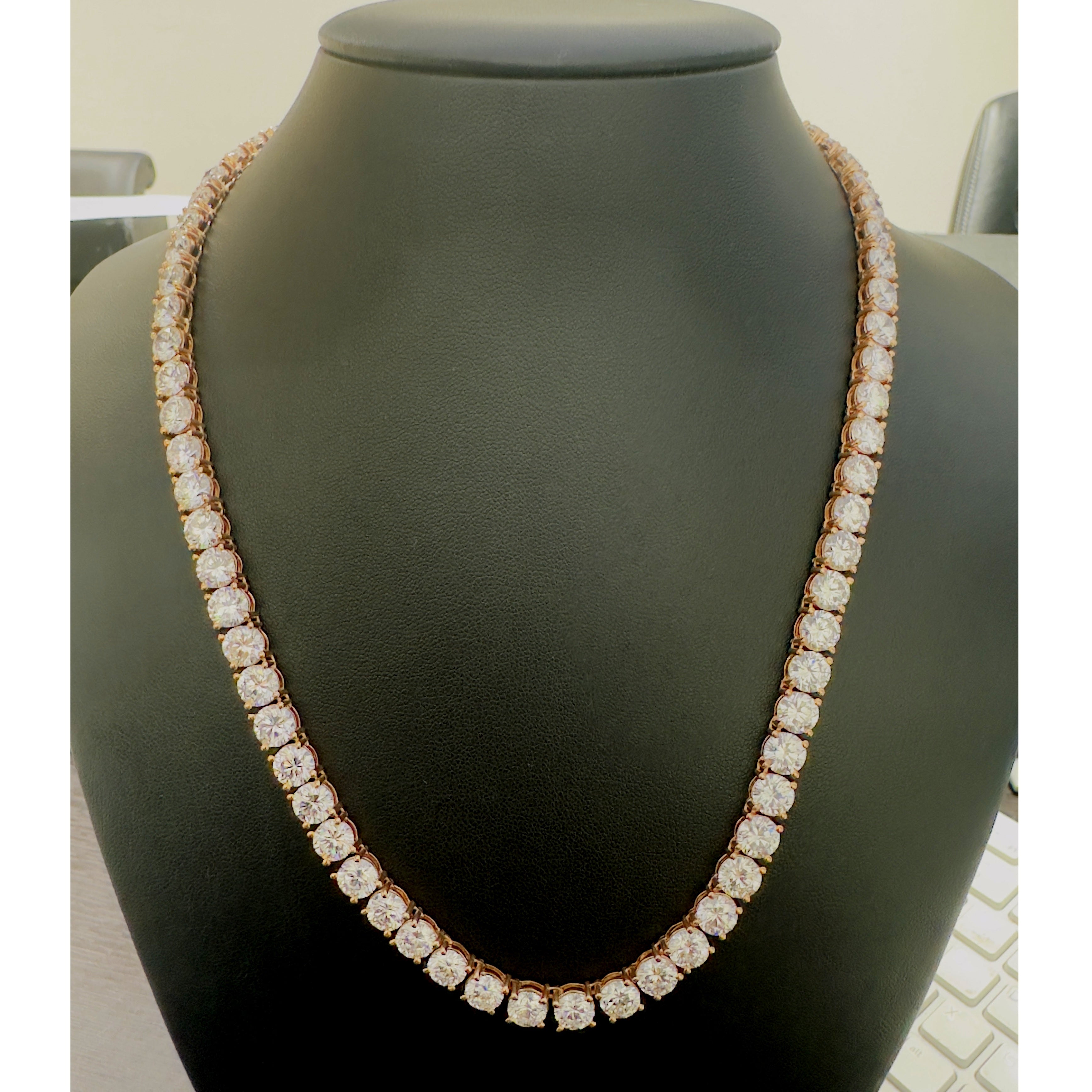 Top Quality D/VS 87Ct Lab Grown Round Diamond Tennis Necklace in Rose Gold - 58Grams