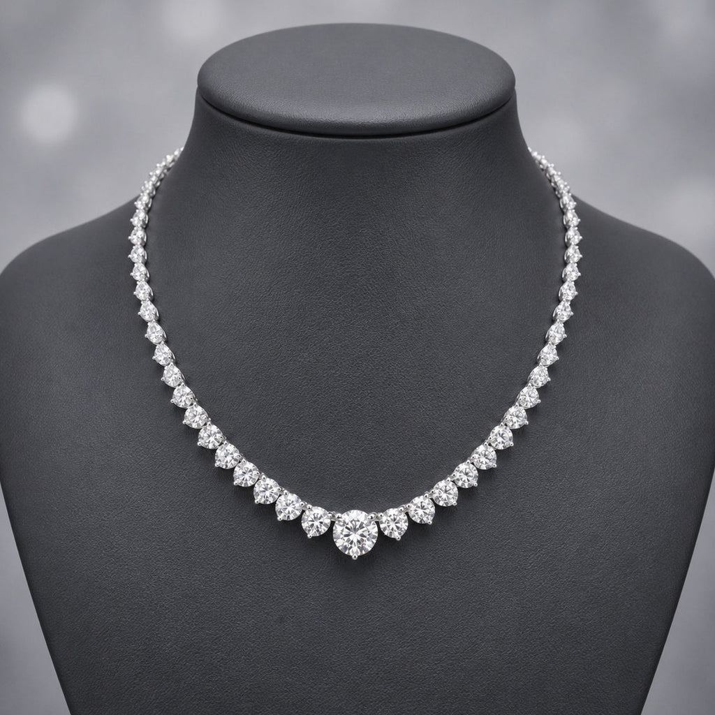 D/VS 30Carat Lab Diamond Graduated Necklace in Hallmarked 18k White Gold 36 Grams