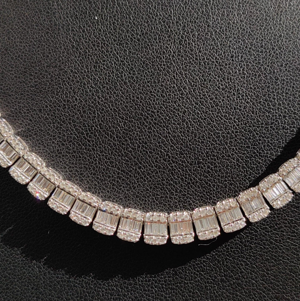 D/VVS 28.00Ct Lab Grown Baguette & Round Diamond Designer Necklace in Hallmarked White Gold 50 grams