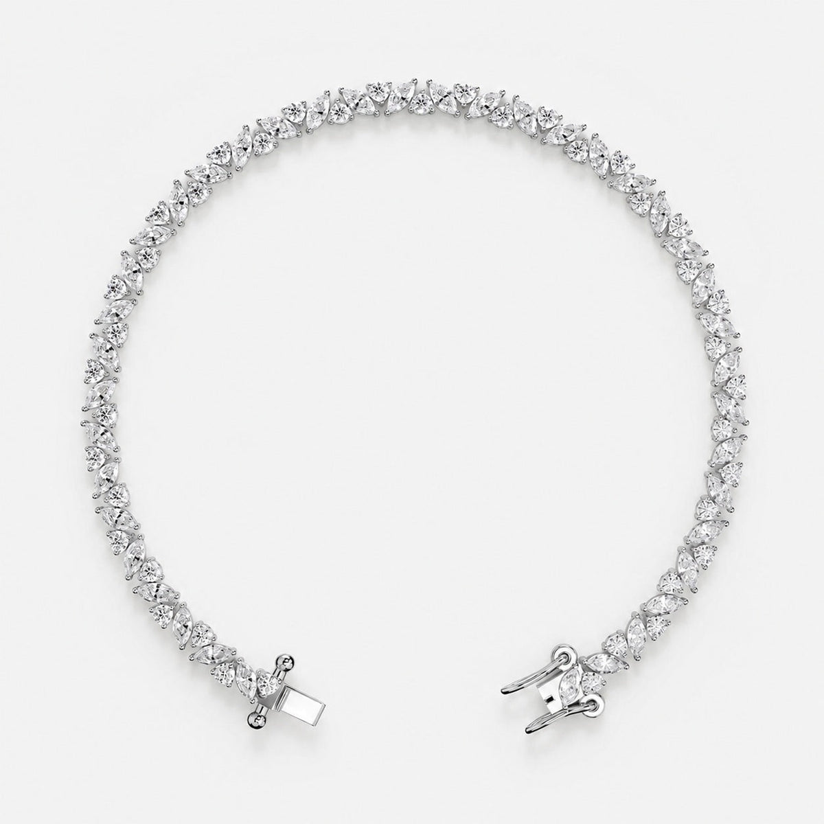 10.00ct Round Diamond Tennis Bracelet - Gold (Angle View 2)