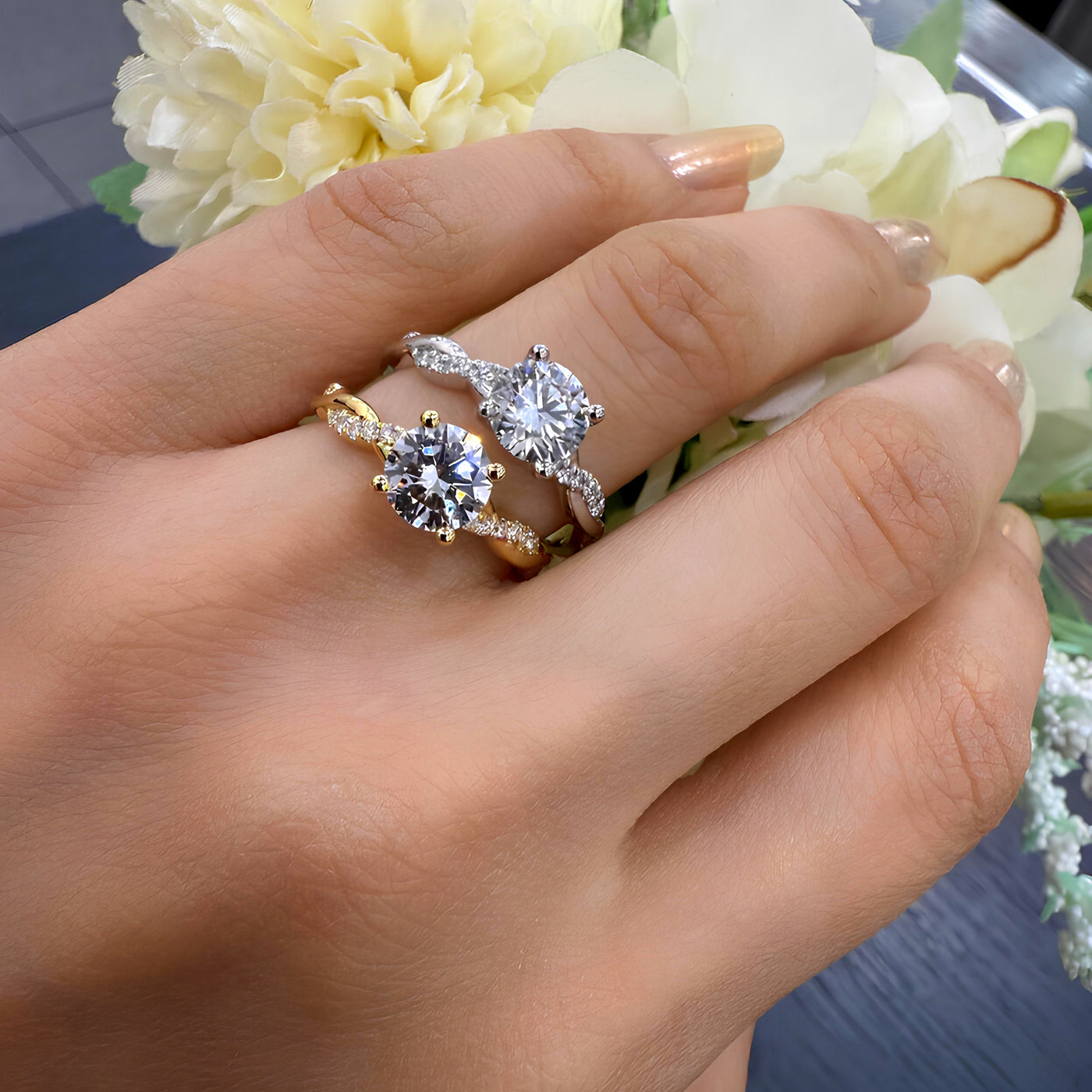 IGI Certified 1.20Carat D/VS Round & Side Diamond Twisted Shank Designer Ring