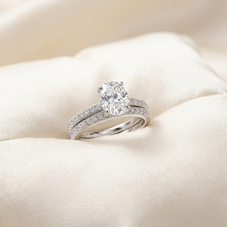 IGI Oval Diamond Pavé Bridal Set Solitaire Engagement Ring with Matching Wedding Band - E/VS