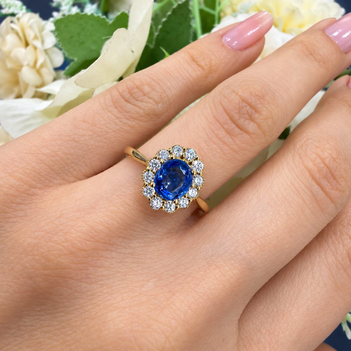 1.50 Carat Light Blue Sapphire & Round Diamond Halo Cluster Ring In 18k Yellow Gold