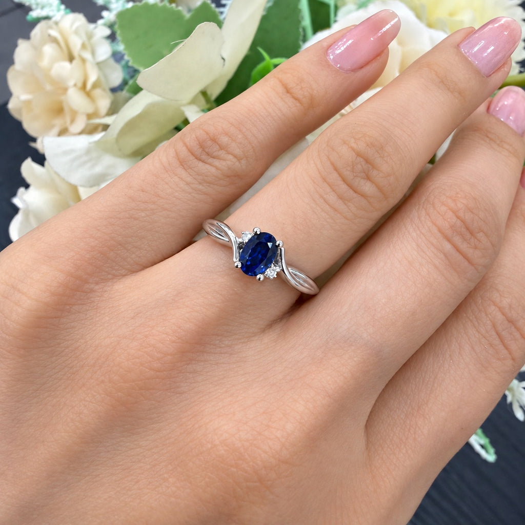 1.00Ct Twisted Blue Sapphire Oval With Side Diamond Engagement Ring 950 Platinum