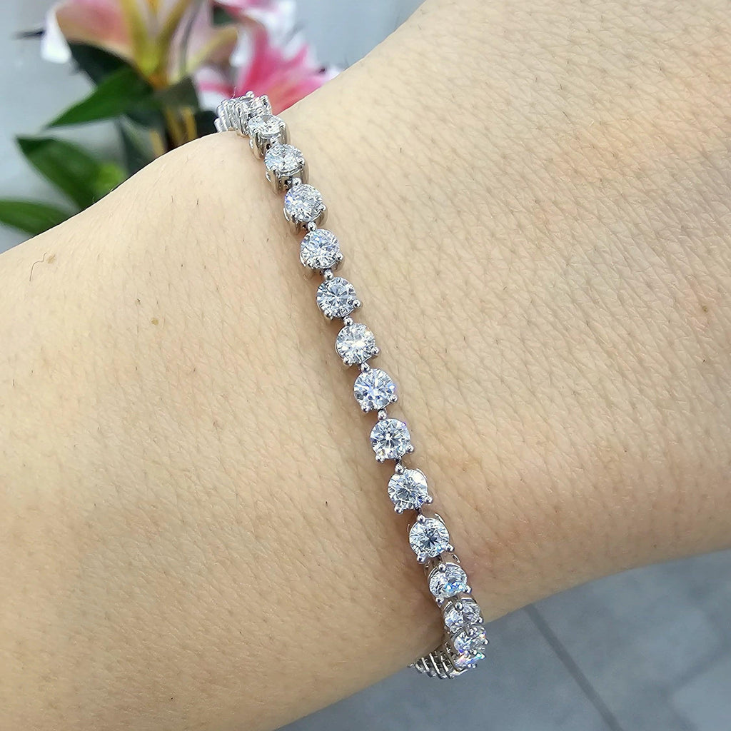 Clearance ! D/VS 3.00Ct - 7.00ct Lab Round Diamond 3 Prong Tennis Bracelet in White Gold