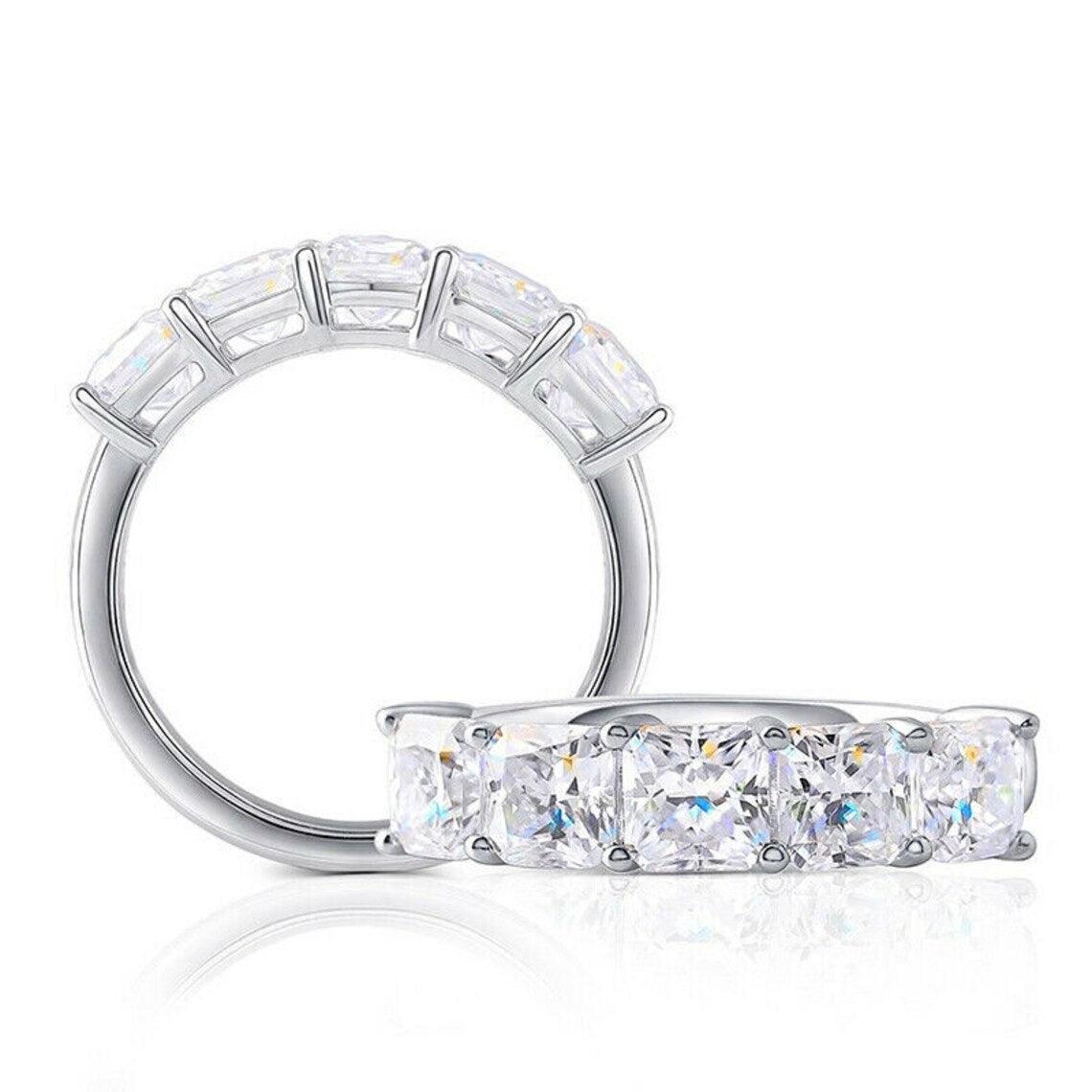 Cushion Diamond 5 Stone Ring Platinum 4.50Ct