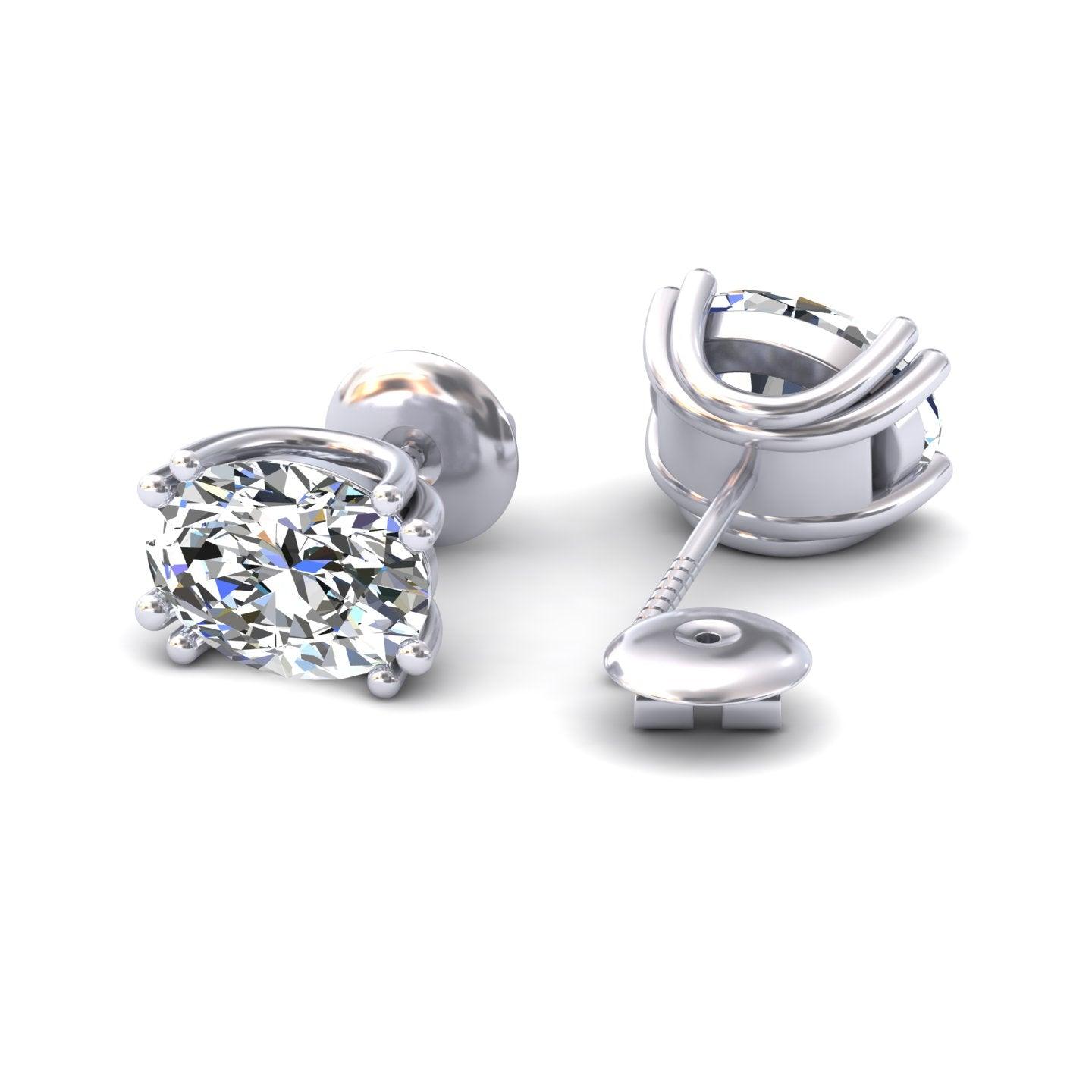 Certified F/VS 3.00Ct Oval Diamond Stud Earrings in 18k Gold / Platinum