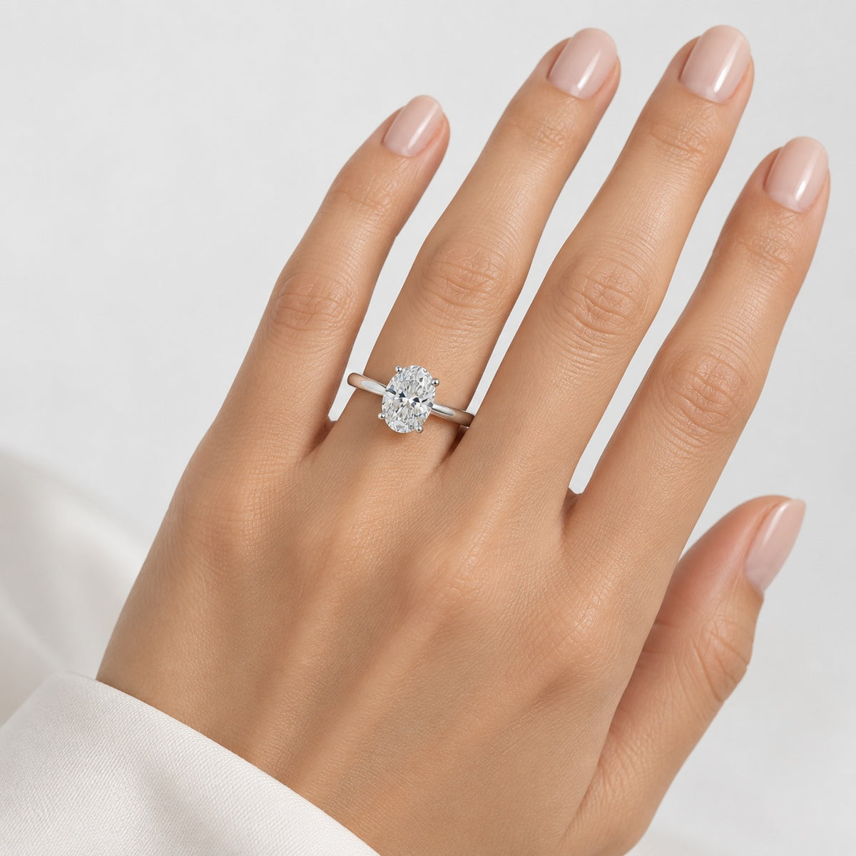 IGI Certified Oval Diamond 2.00Ct Solitaire Engagement Ring in Gold & Platinum