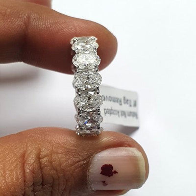 Last Piece ! D-E/VVS 9CT OVAL DIAMOND FULL ETERNITY RING IN PLATINUM