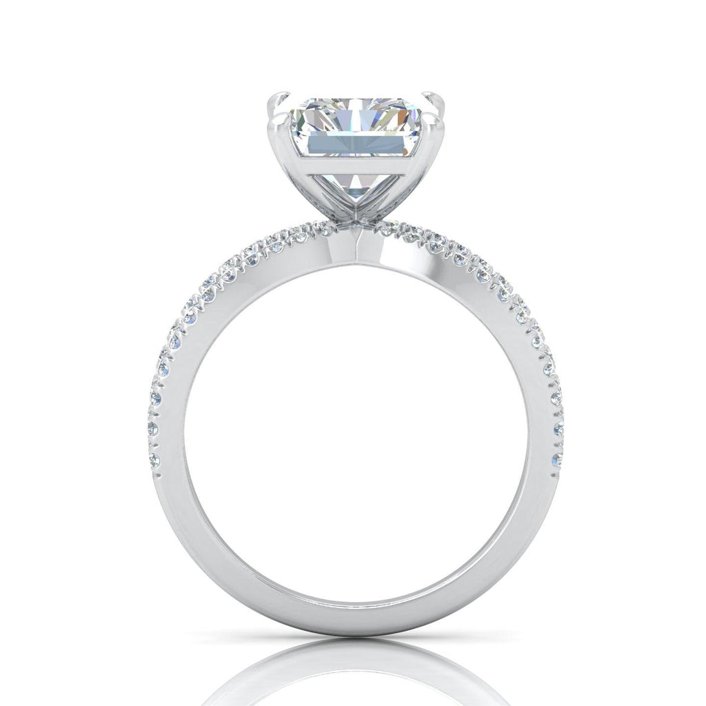 Last Piece 3.50Ct F/VS Radiant Diamond Split Shank Engagement Ring in Platinum