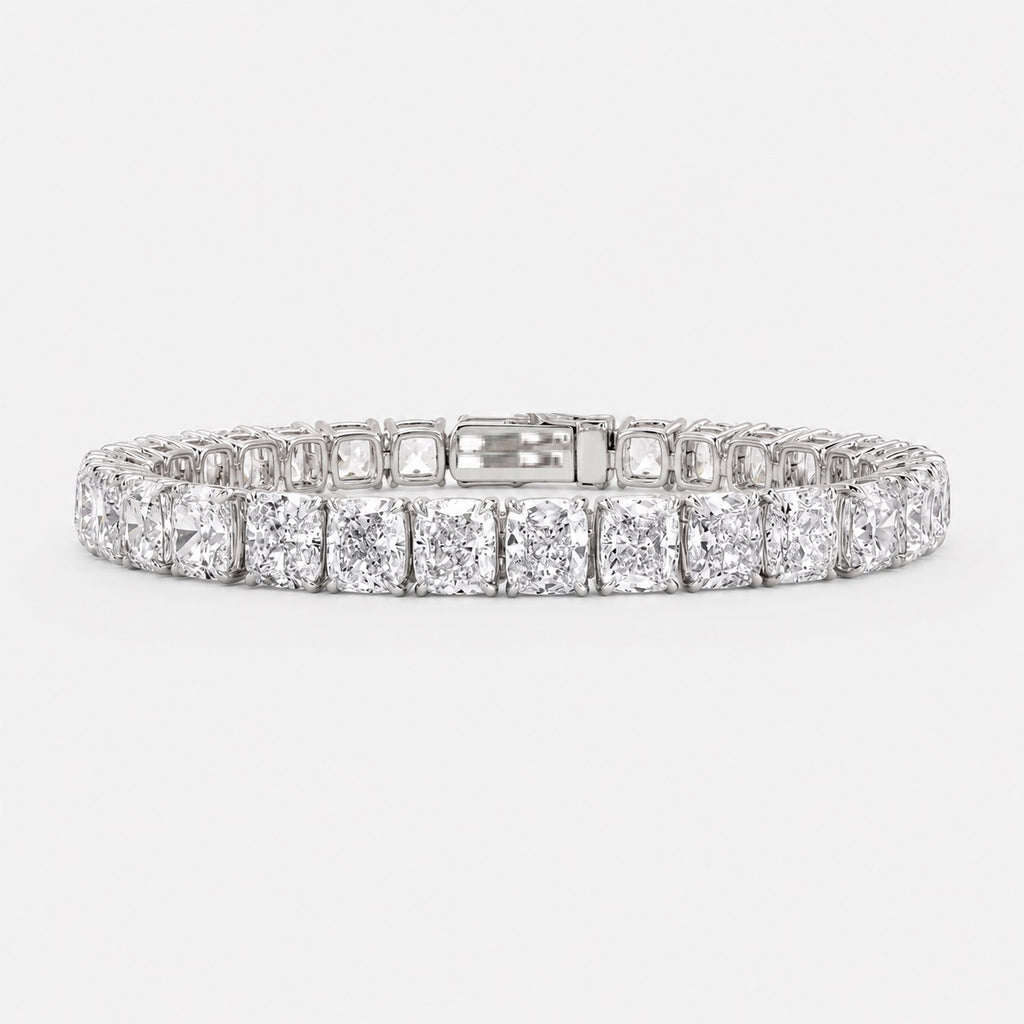 30.00 Carat Cushion Diamond Claw Set Tennis Bracelet 9k 'Gold