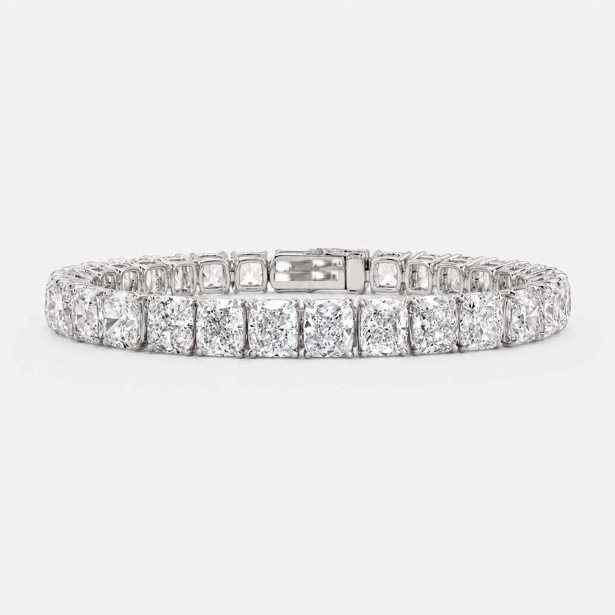 30.00 Carat Cushion Diamond Claw Set Tennis Bracelet 9k 'Gold