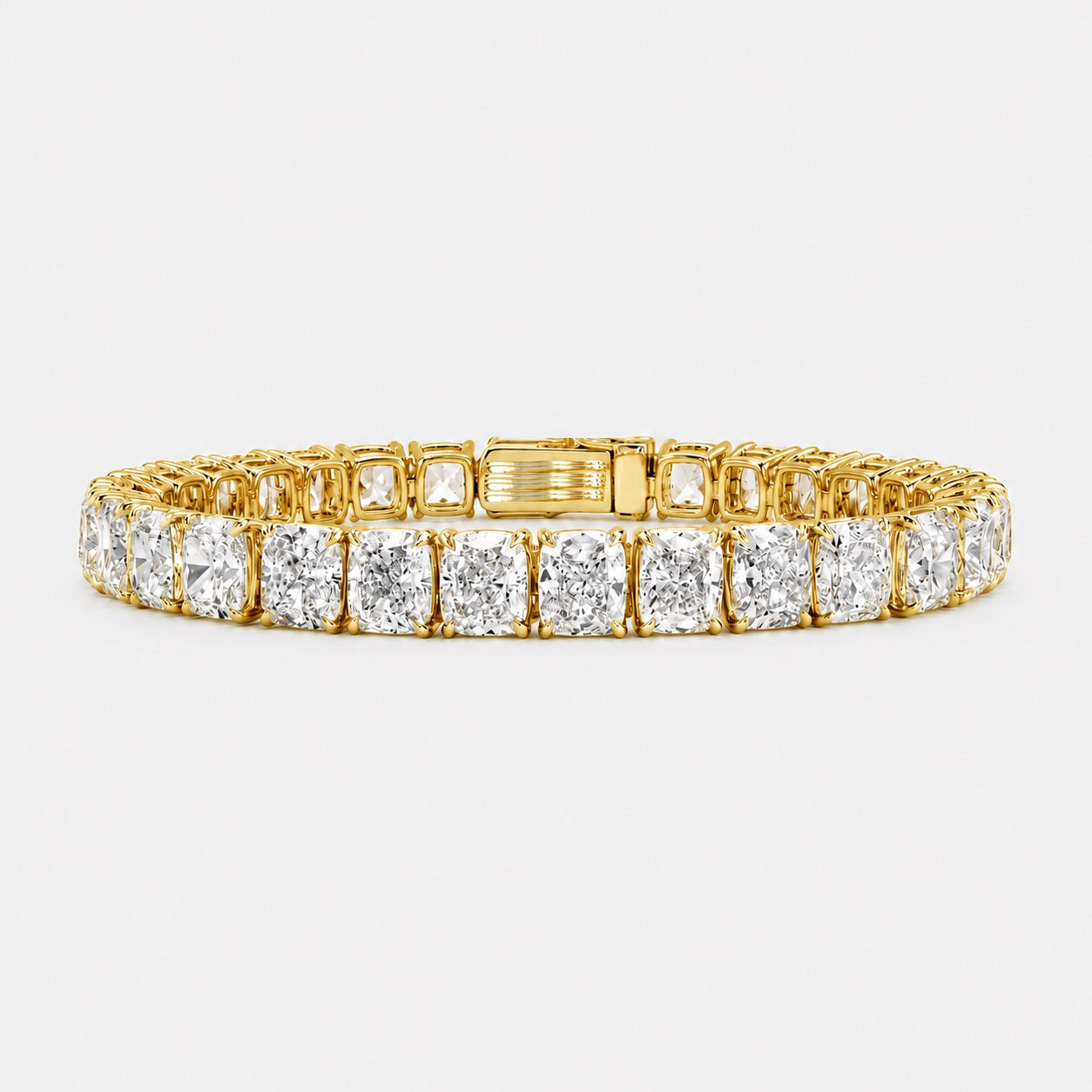 30.00 Carat Cushion Diamond Claw Set Tennis Bracelet 9k 'Gold