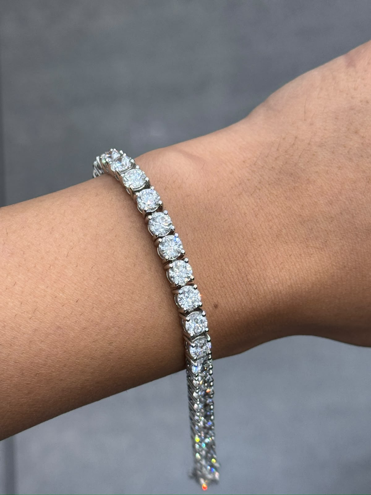 100% Natural 17.05 Carat Round Diamond Claw Set Tennis Bracelet 950 Platinum