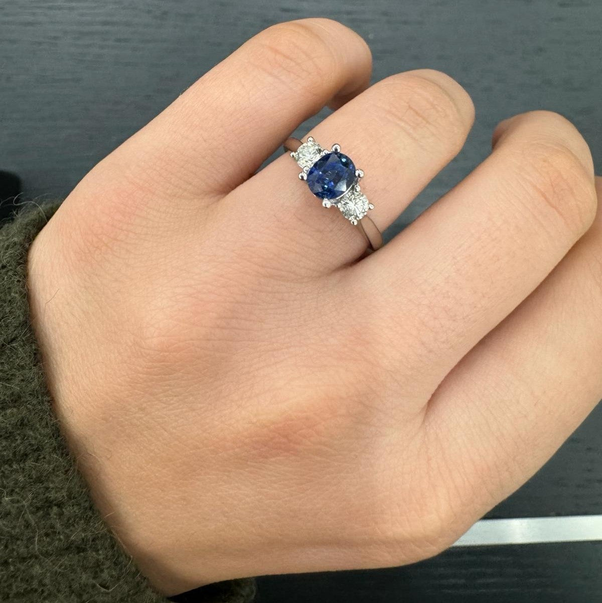 Natural 1.50ct Oval Sapphire & Side Round Diamond Trilogy Ring In Gold & Platinum