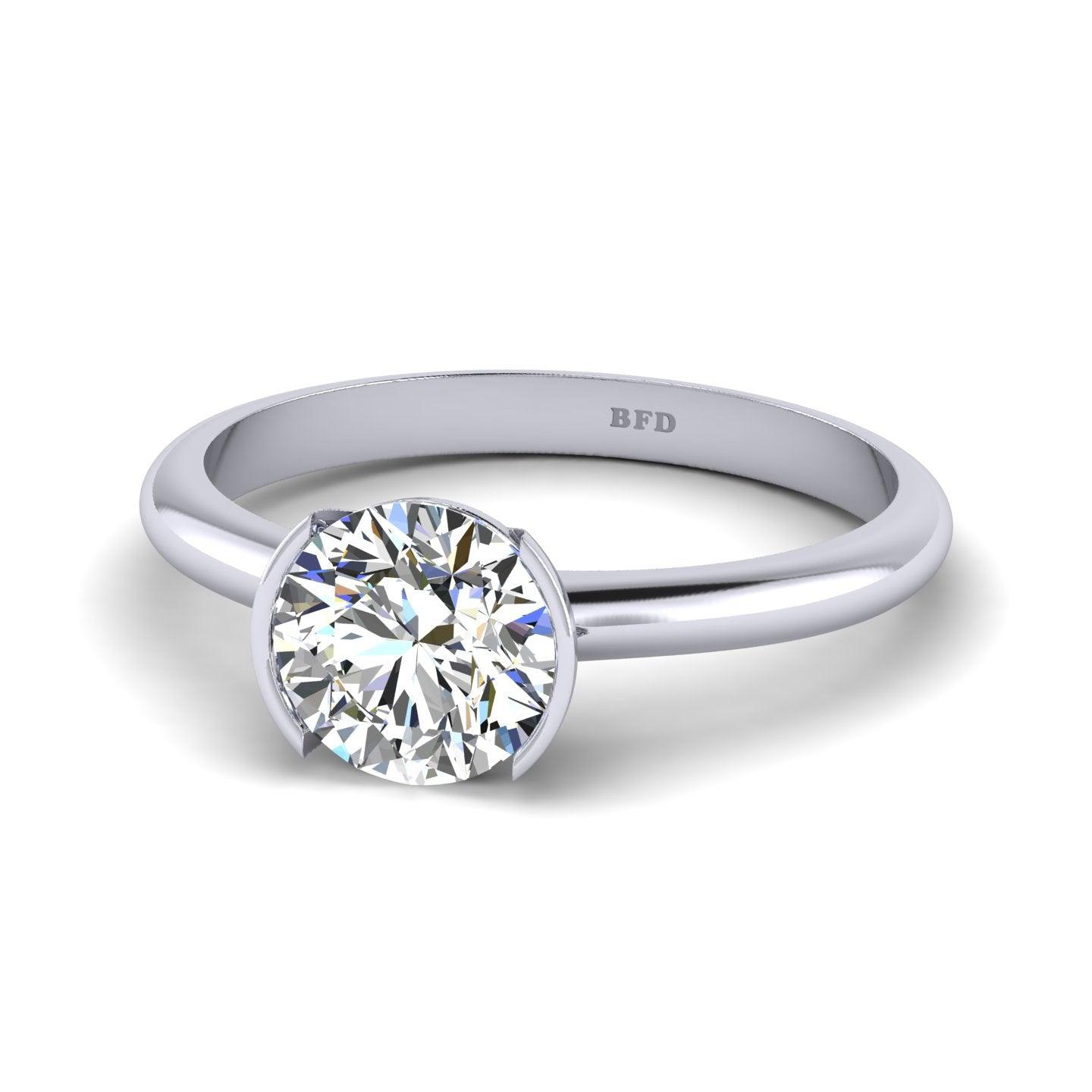 Certified Round Diamond Solitaire Engagement Ring 1.00CT E/VS