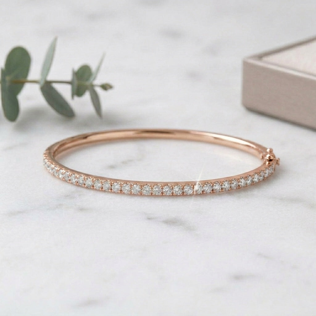 1.75ct Round Diamond Tennis Bangle - 18k Gold (Angle View 3)