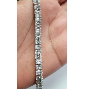 Last Piece ! F/VS Baguette and Round Diamond Designer Bracelet for Women's in Hallmarked Gold - 8.00Ct 7.5inches