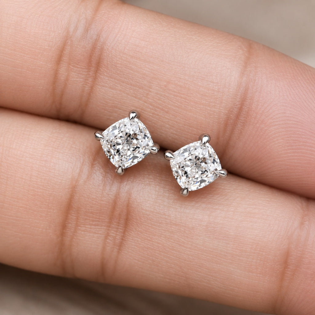 IGI Certified D-E/VS 2.00Ct Cushion Lab Diamond Stud Earrings In Platinum