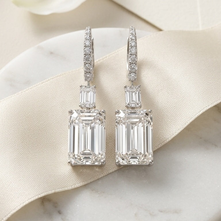 CERTIFIED 25 carat Emerald Diamond Dangle Drop Earring in Platinum