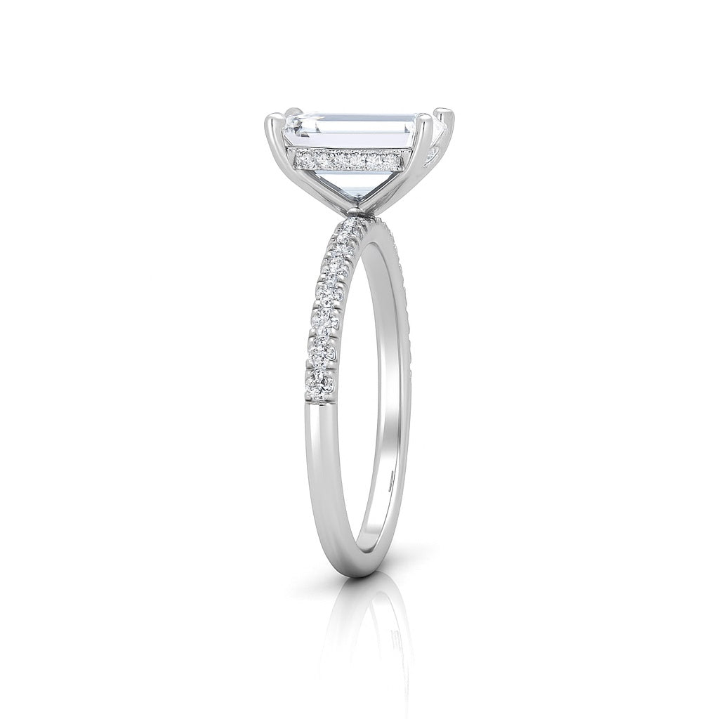 IGI Certified 2.00Ct F/VS Emerald With Side Round Diamond Engagement Ring In Platinum (950)