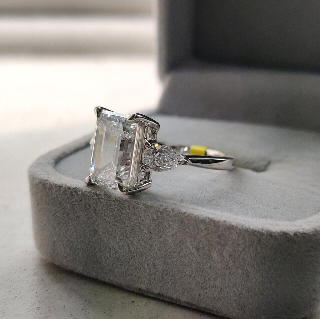 Special Offer ! F/VS 4.50Ct - 5.50 Ct Emerald & Side Pear Diamond Trilogy Ring Platinum