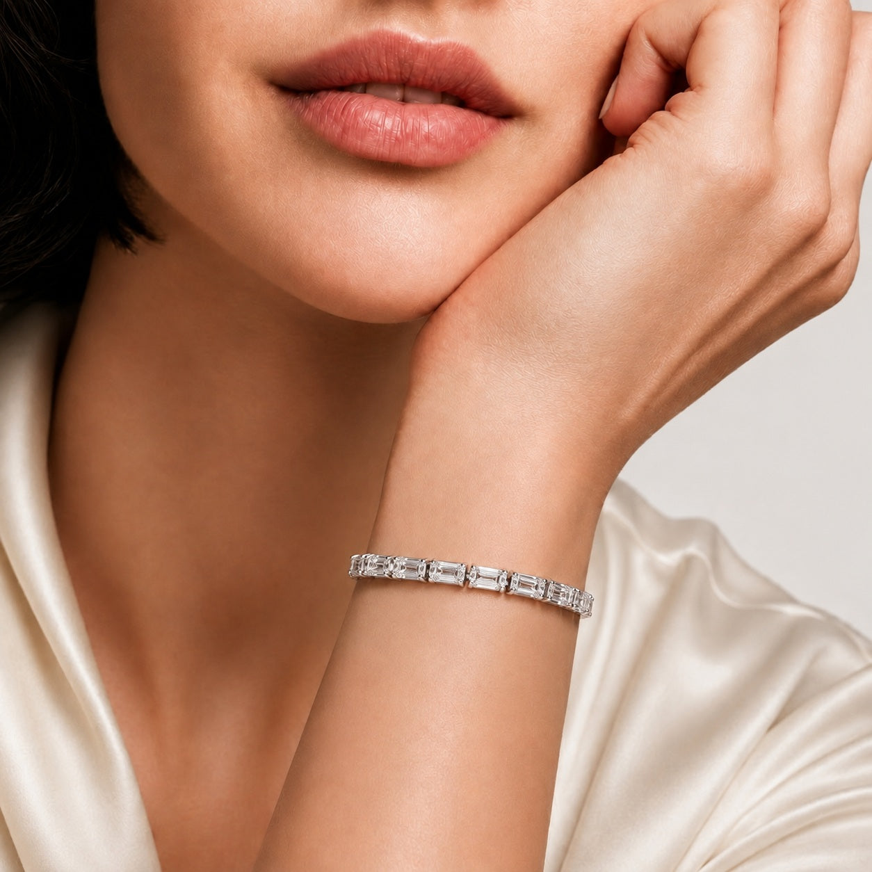 D/VS Emerald Lab Grown Diamond Tennis Bracelet In White Gold