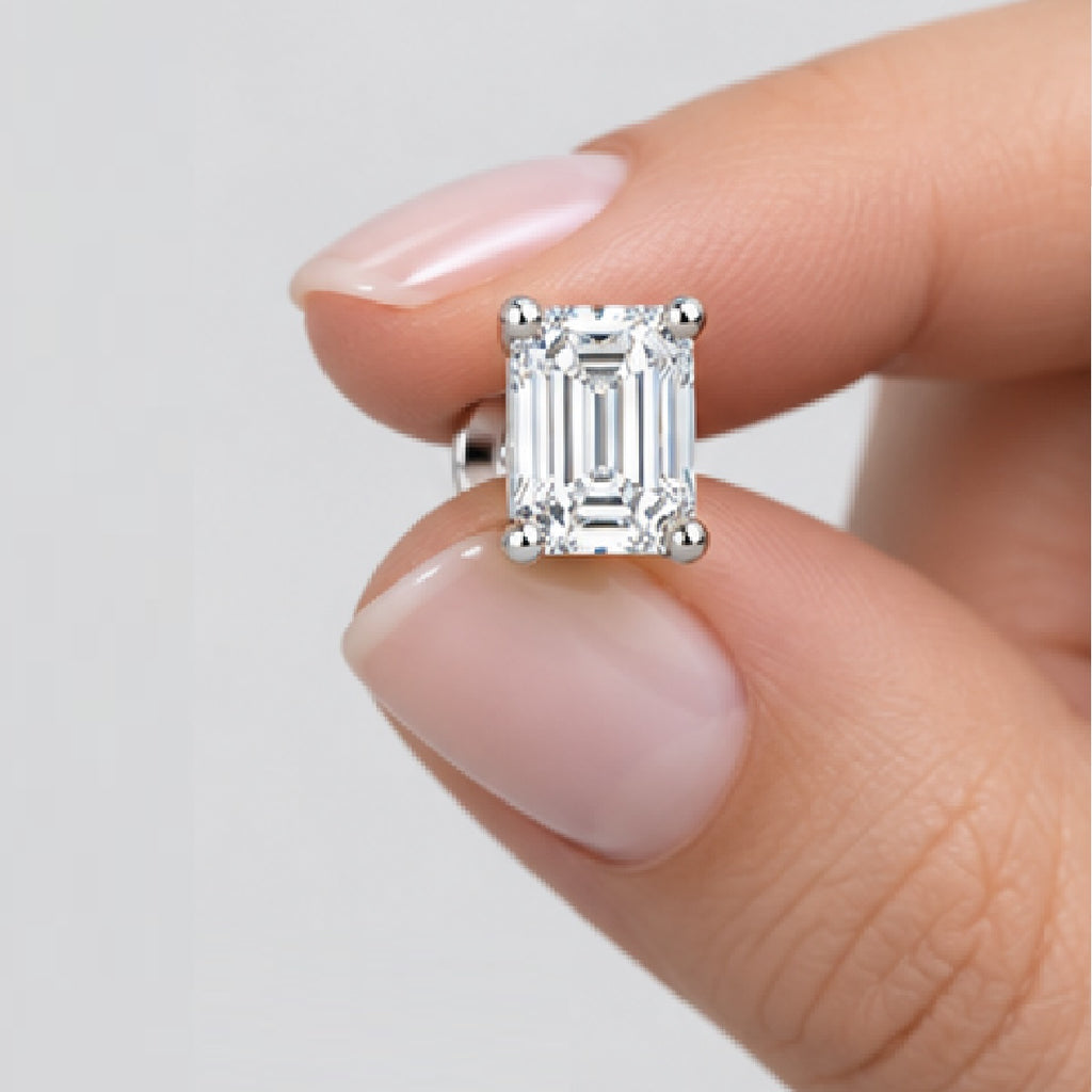 GIA Certified E/VVS2 0.30 Carat Emerald Stud Earrings 950 Platinum