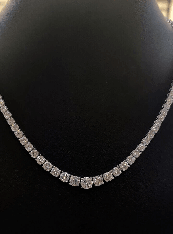 D/VVS 15.70Ct Lab Grown Round Diamond Graduated Necklace in Hallmarked 9k White Gold
