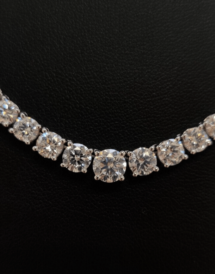 D/VS 22.00Ct Lab Grown Round Diamond Graduated Necklace in Hallmarked 18k White Gold