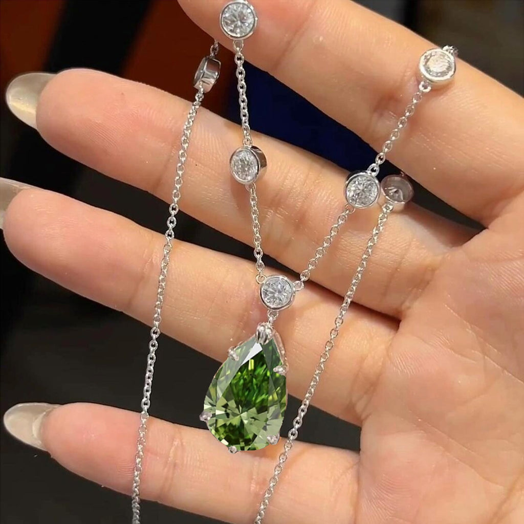 Special Deal ! IGI Certified 6.00 Ct Fancy Green Pear Diamond Necklace in White Gold