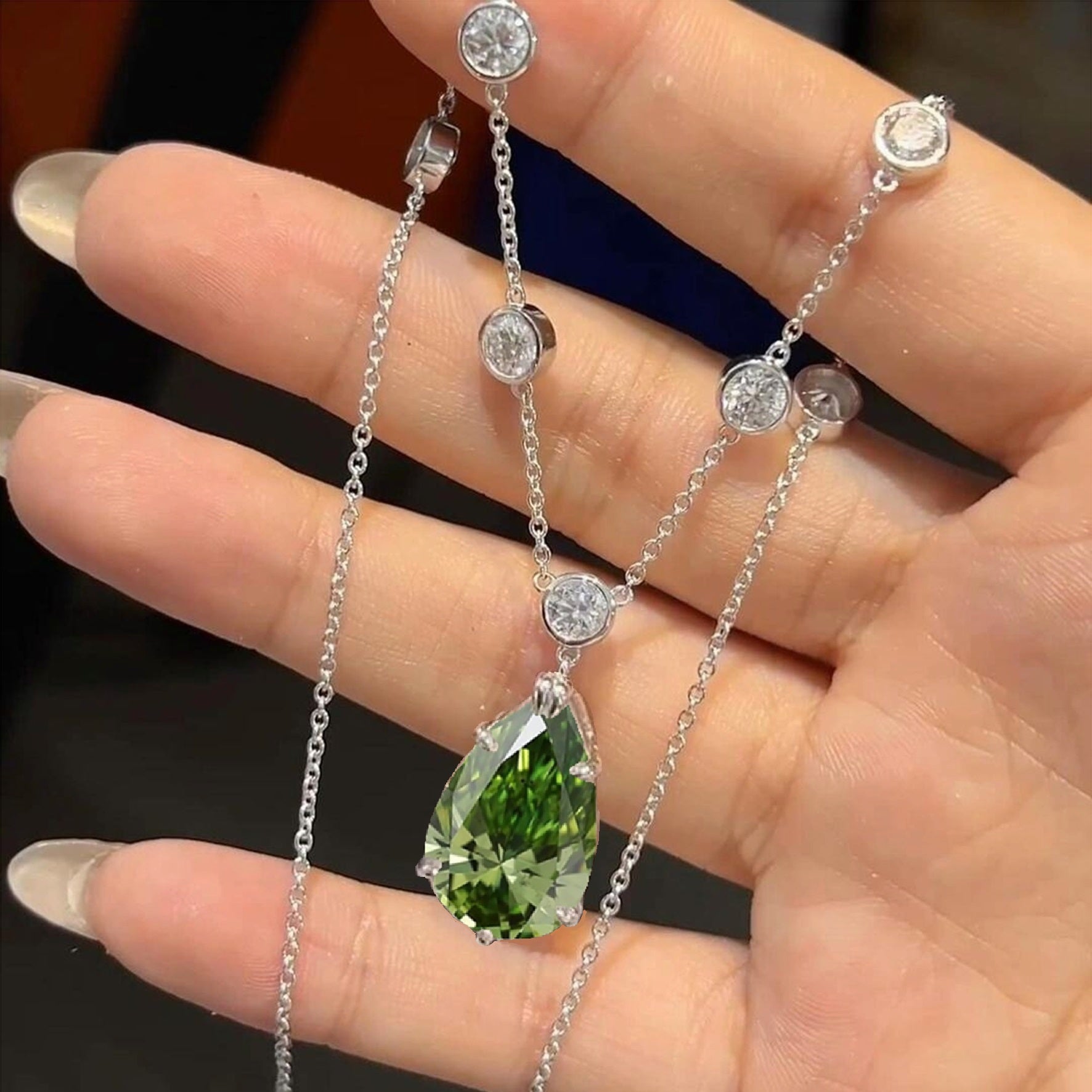 Special Deal ! IGI Certified 6.00 Ct Fancy Green Pear Diamond Necklace in White Gold