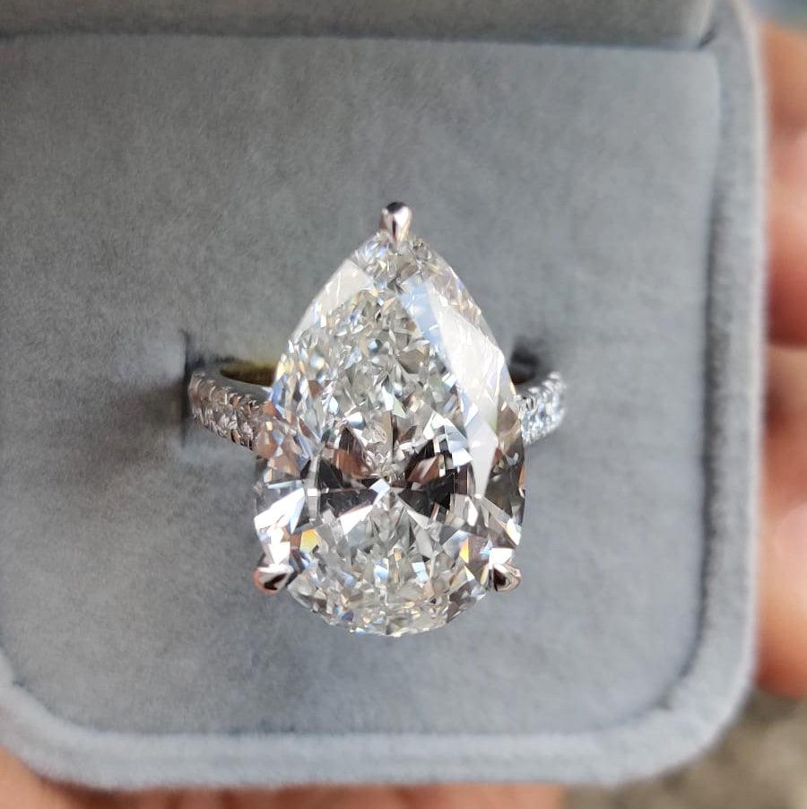 9.50 Carat IGI Certified Pear Shape Diamond Women's Engagement Ring