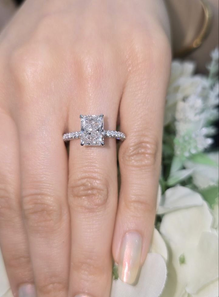 IGI Certified 2.00Carat E/VS Lab Grown Radiant & Side Diamond Three Row Designer Engagement Ring in Platinum