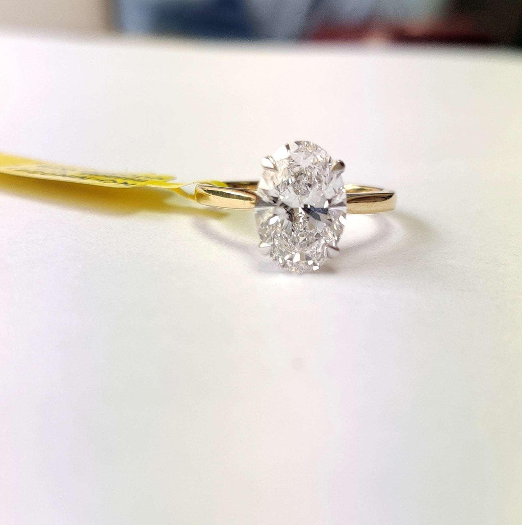 3.00Ct 6.00 CT IGI Certified Diamond Oval Cut Solitaire Engagement Ring in 18k Yellow Gold