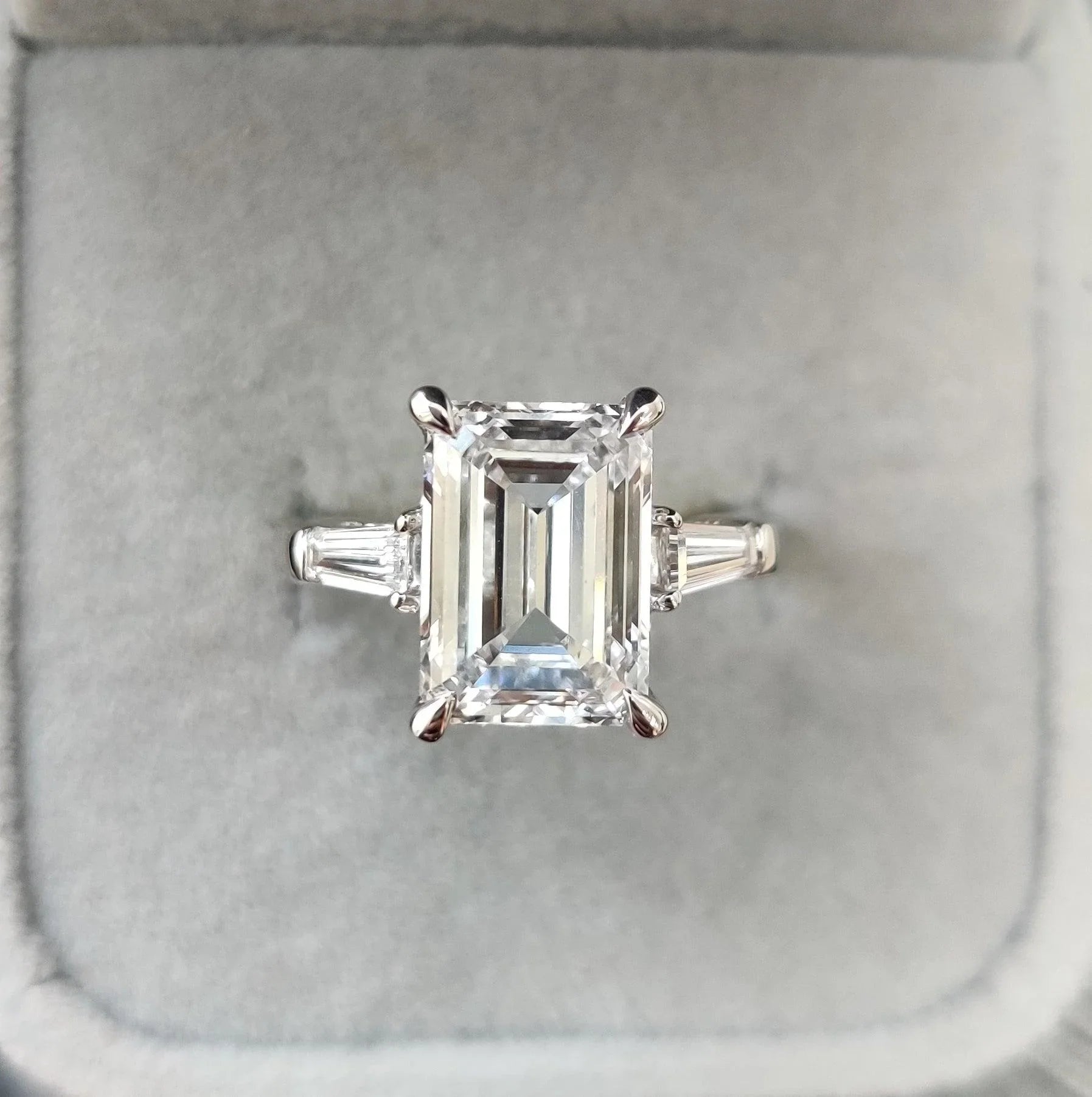 IGI Certified 4.75Ct F/VS Emerald Cut Diamond Trilogy Engagement Ring